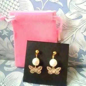 Freshwater pearl butterflies  earrings